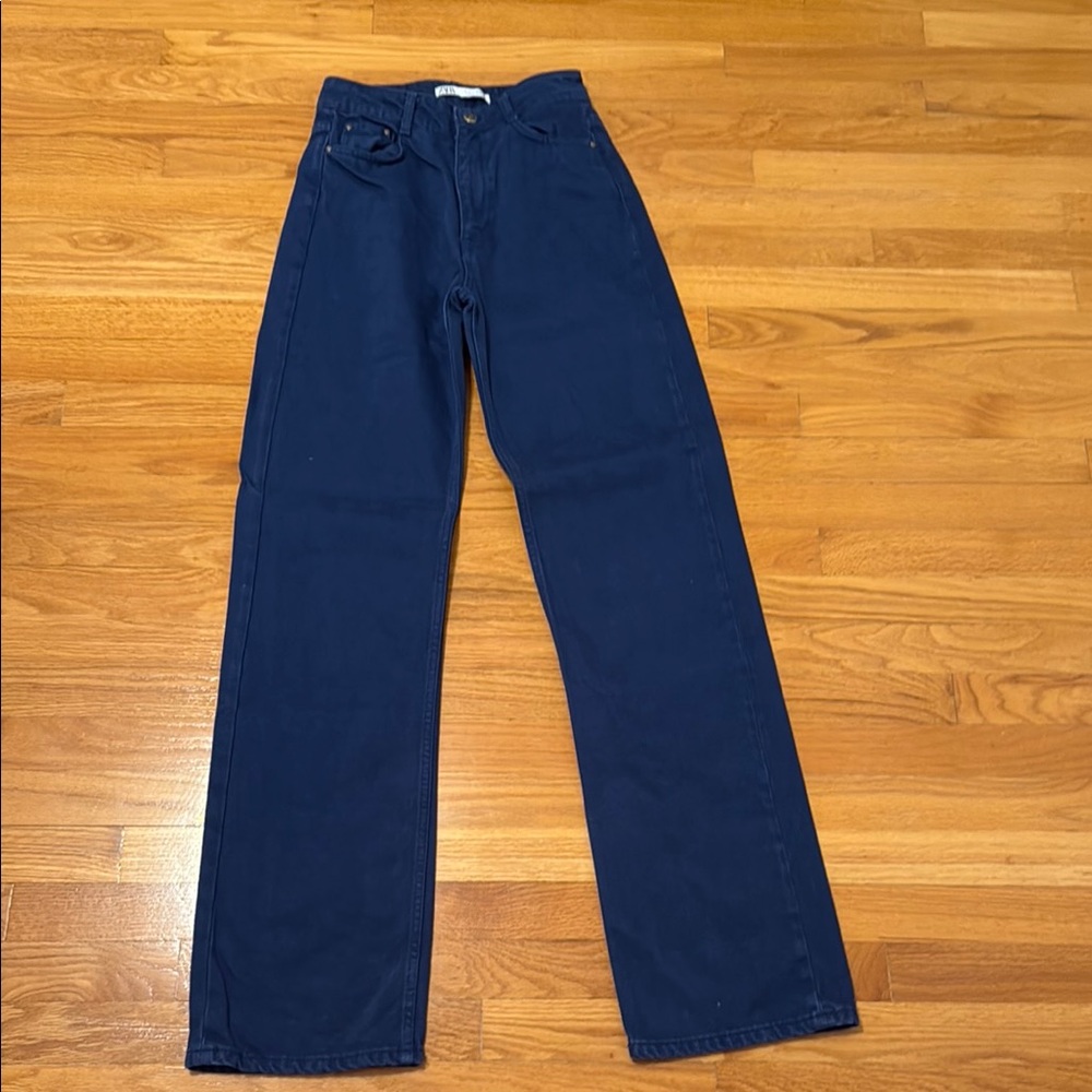 Women’s Zara Blue denim jeans size 4